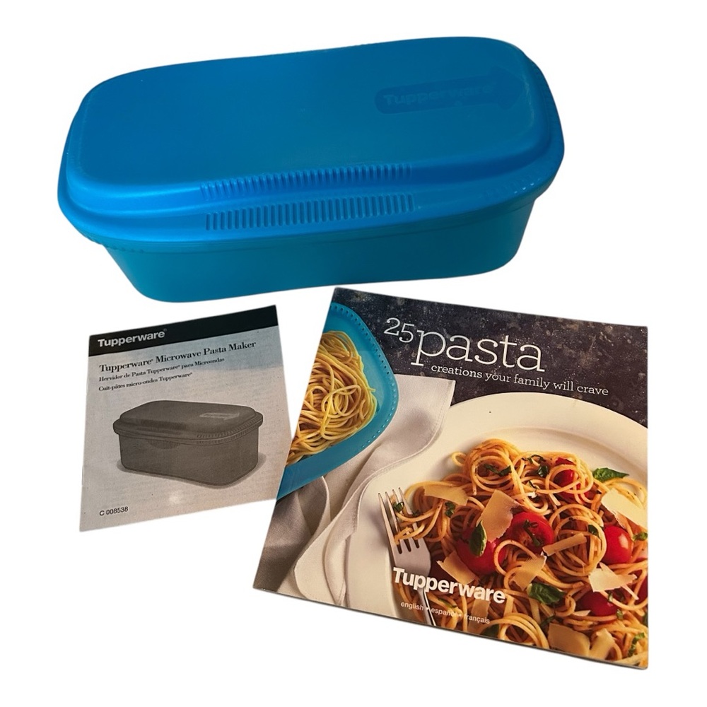 Tupperware Blue Microwave Pasta/noodle Maker with 25 Pasta Creations Recipe Book